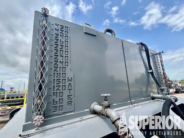 2010-cummins-qsb6.7-image-14
