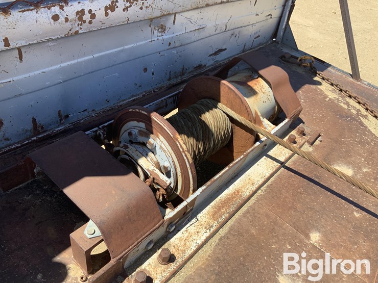 1992-peterbilt-379-image-11