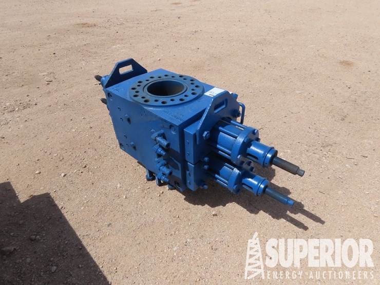 (1-47)-townsend-tm20-9"-5000/3000#-hyd-dbl-ram-bop...-image-1