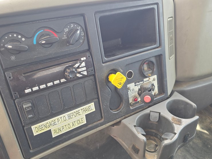 2015-international-workstar-7400-image-68