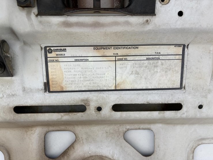 1999-dodge-ram-3500-image-17