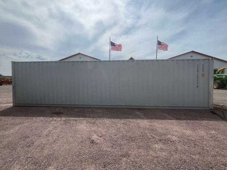 #4001-•-40ft-shipping-container-image-10
