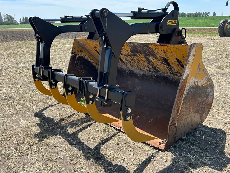 john-deere-35-image-6