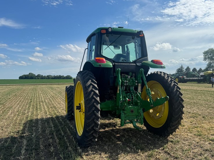 2018-john-deere-6155m-image-5