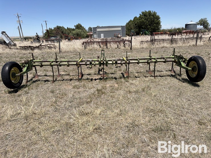 6r30"-cultivator-image-2