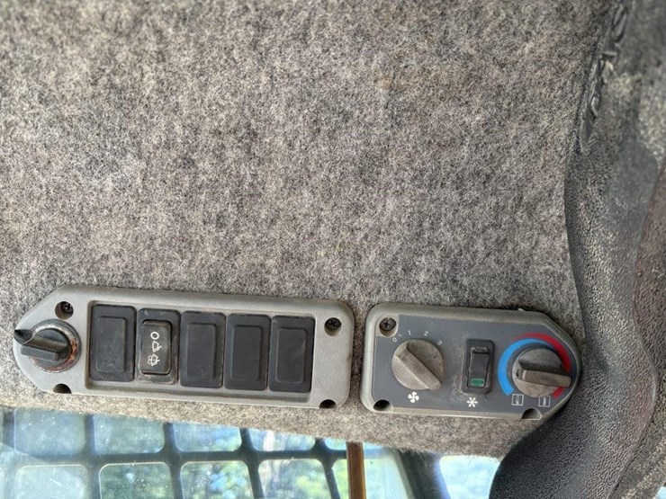 bobcat-t190-image-14