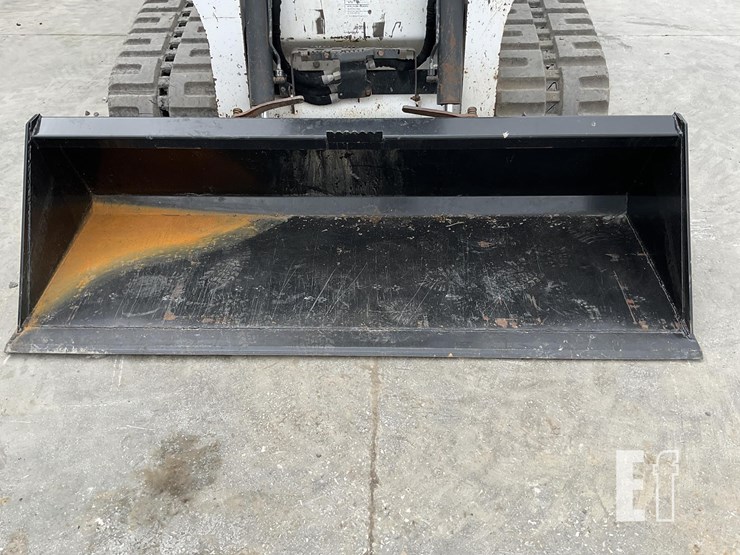 2021-bobcat-t740-image-12