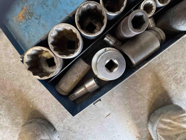1"-socket-set-image-3