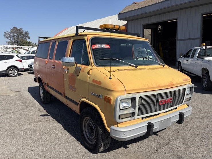 1992-utility-van-image-2
