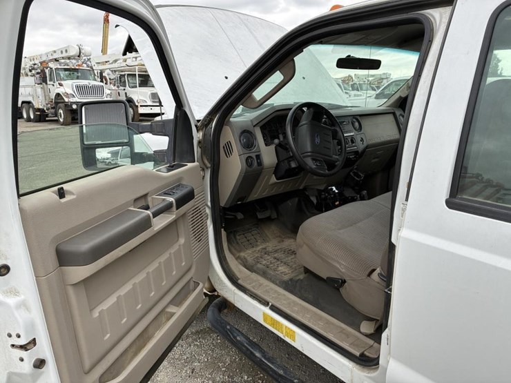 2008-ford-f350-image-14