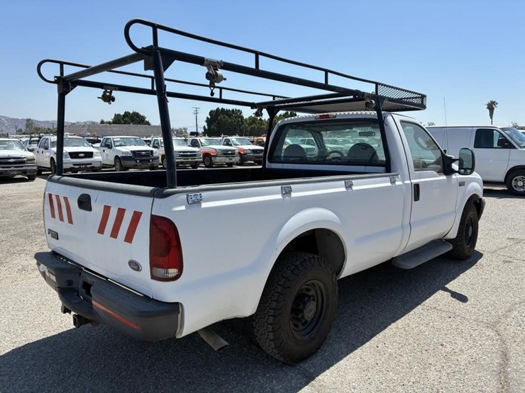 2004-ford-f250-image-3