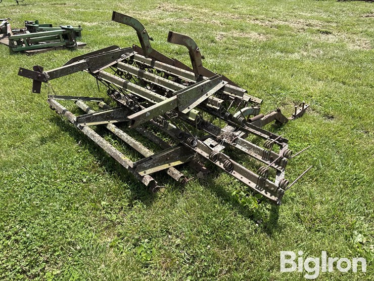 john-deere-spring-tooth-harrow-sections-image-5