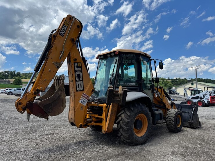 jcb-3cx14-image-6