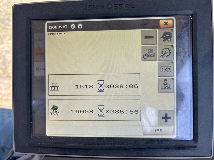 john-deere-560r-image-15