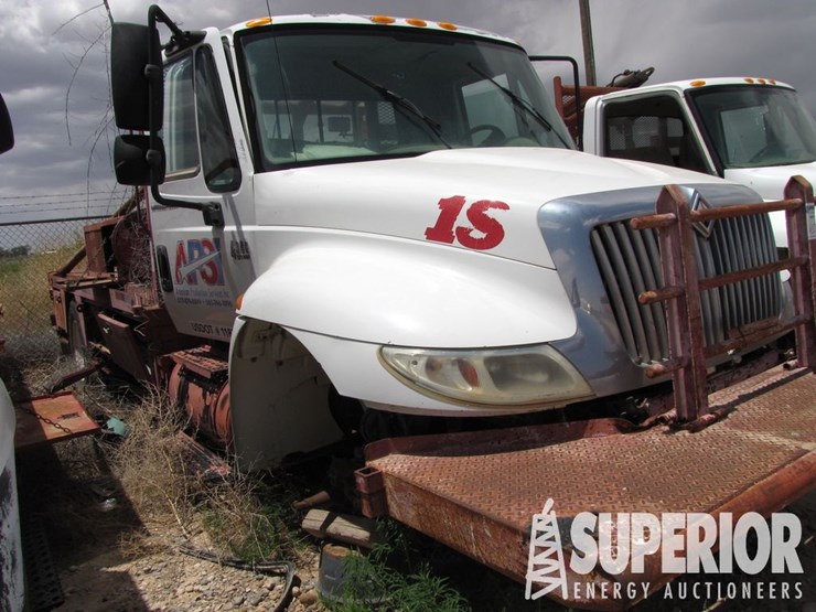 2003-international-durastar-4300-image-3