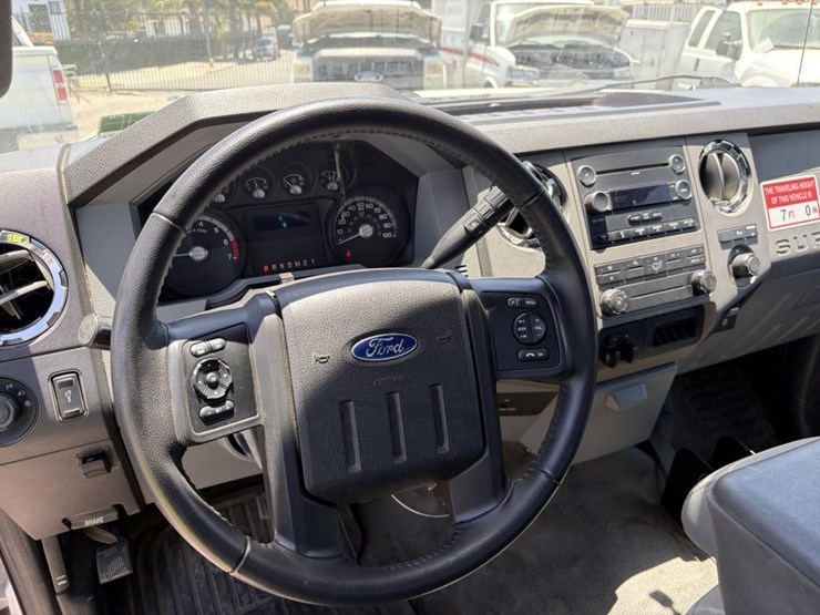 2011-ford-f250-image-14