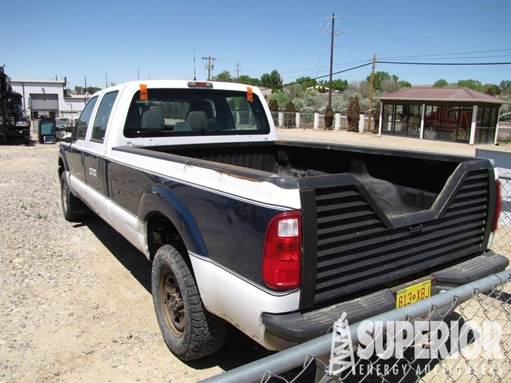 2011-ford-f250-image-8