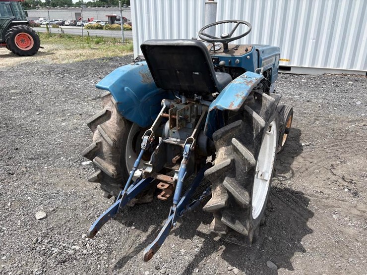 mitsubishi-d1600-image-7