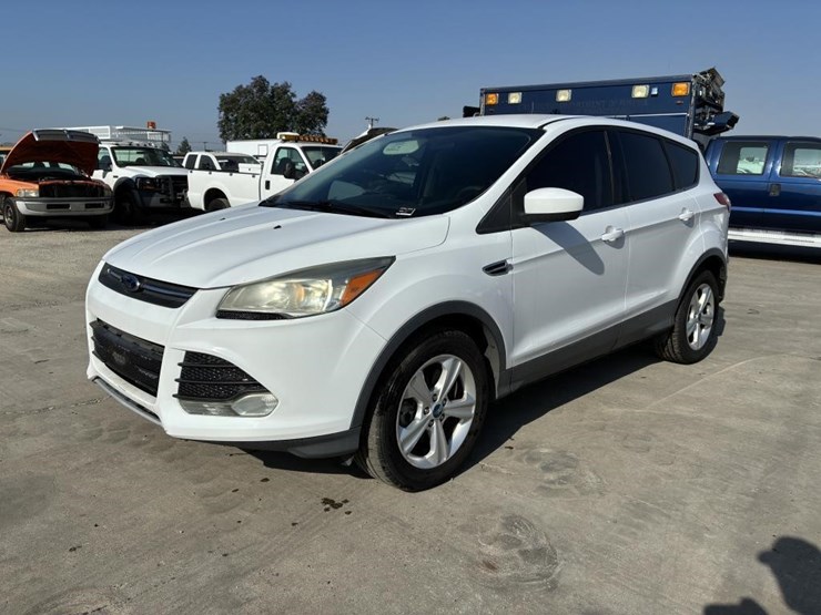 2013-ford-escape-image-1