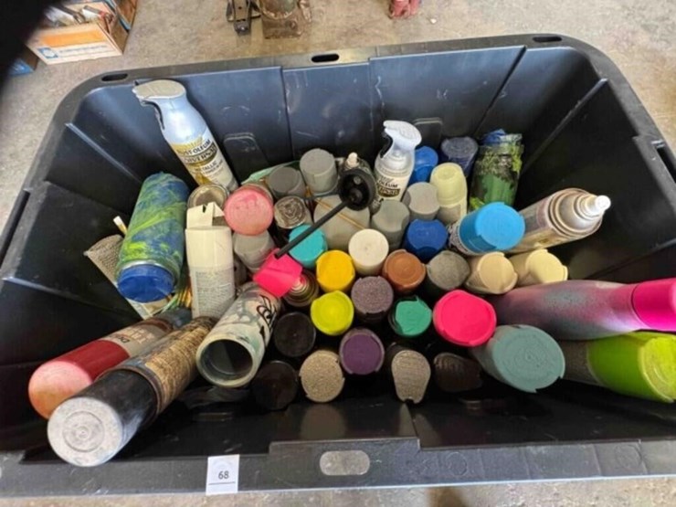 aerosol-paint-cans-image-1