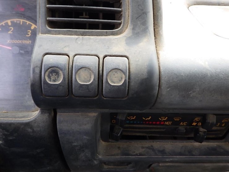 2006-gmc-w4500-image-29