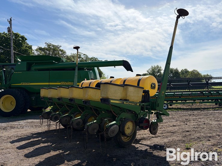 john-deere-7000-image-5