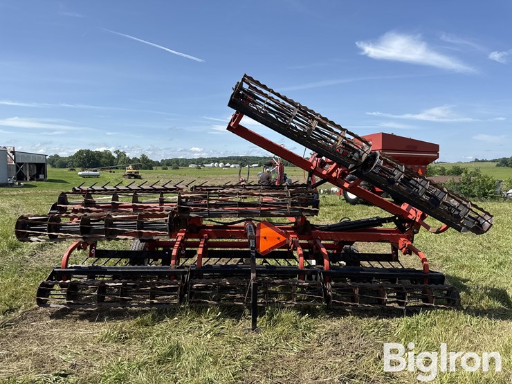 unverferth-rolling-harrow-ll-double-rolling-basket-image-6