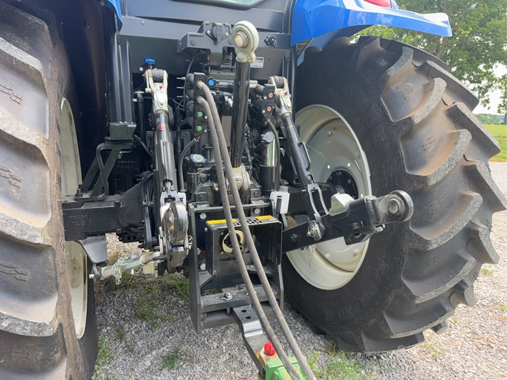 new-holland-t6.160-image-18