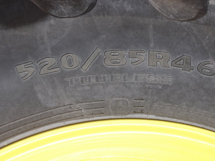 john-deere-8285r-image-22