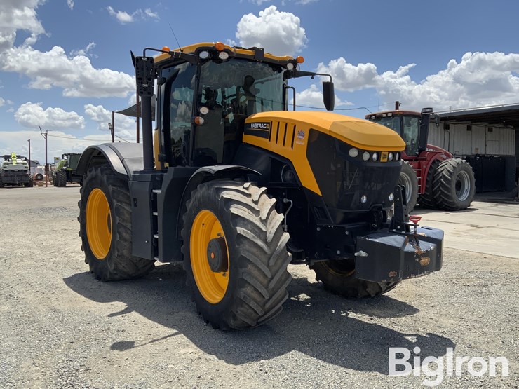 2022-jcb-8330-fastrac-4wd-tractor-image-3