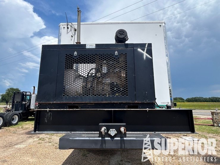 (x)-(9-42)-2013-turnkey-8'w-x-30'l-command-center,...-image-21