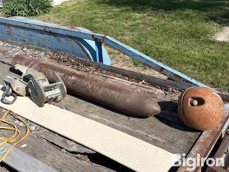 split-overhaul-ball,-lifting-clamp-and-hydraulic-breaker-image-2