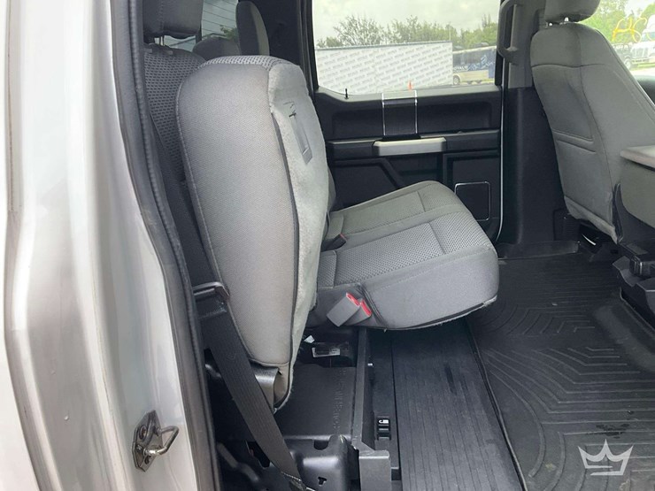 2022-ford-f350-image-25