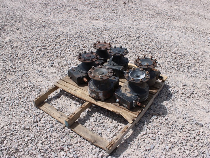#2007-•-final-drives-for-center-pivot-irrigations-(6-count)-image-1