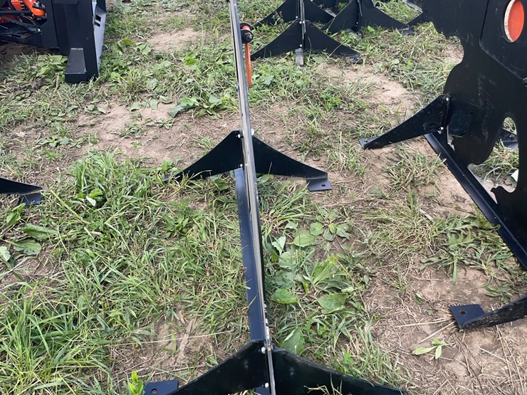 pabreak-bear-shaped-reactive-shooting-target-image-2