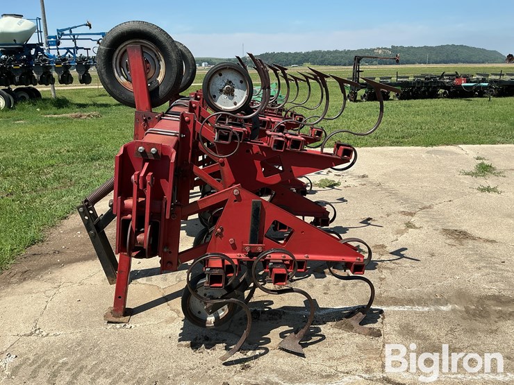 case-ih-183-image-8