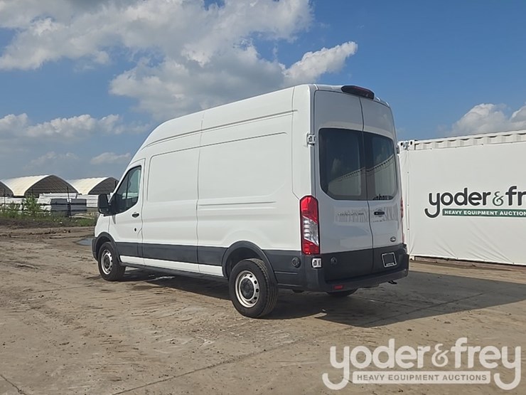 2020-ford-transit-image-3