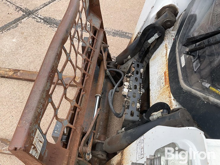 2018-bobcat-t595-image-14