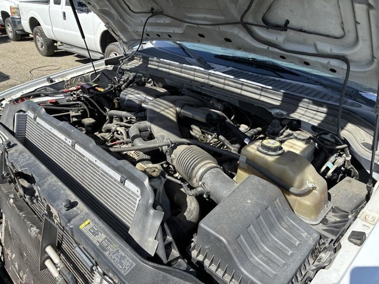 2008-ford-f550-xlt-image-8