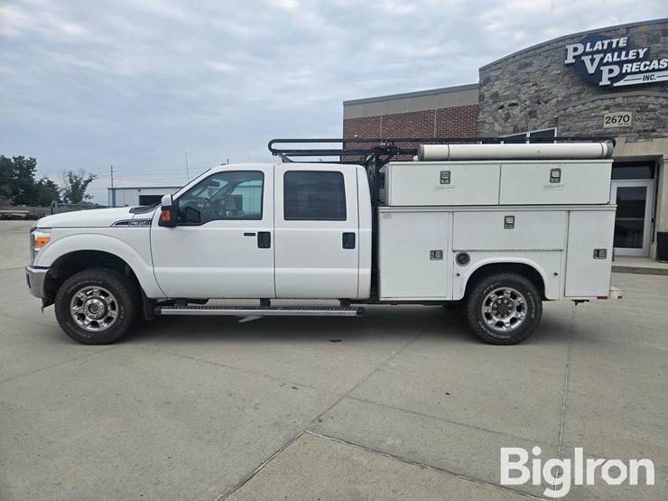 2015-ford-f350-xlt-image-8