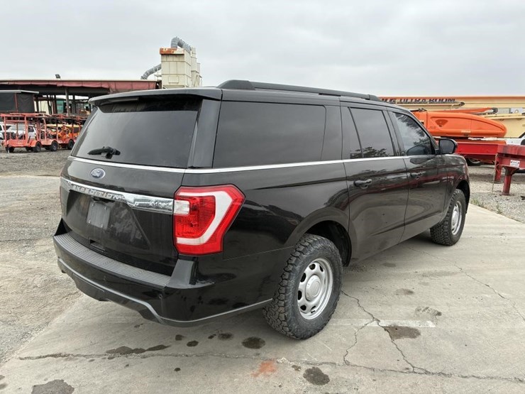 2020-ford-expedition-image-3