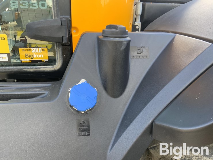 2022-jcb-8330-fastrac-4wd-tractor-image-13