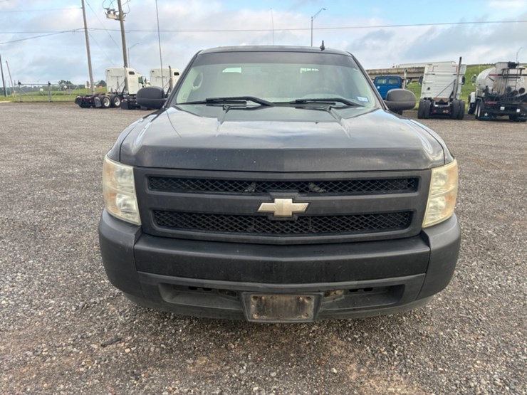 2008-chevrolet-silverado-1500-image-2