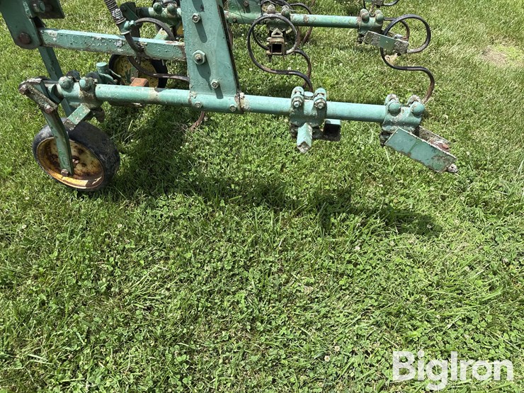 john-deere-6-image-9