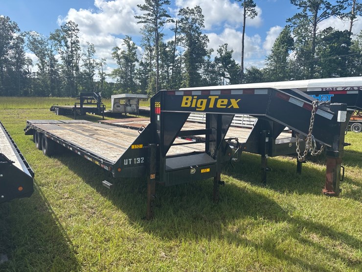 #3630-•-2021-big-tex-30ft-gooseneck-trailer-image-1