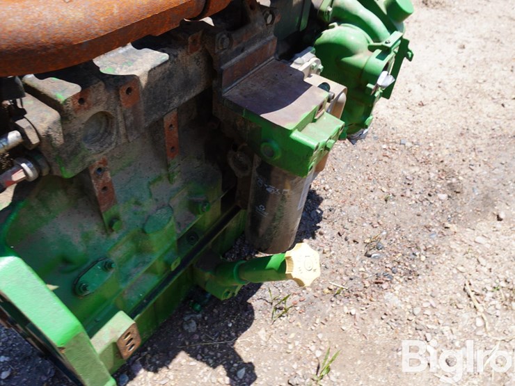 john-deere-135-image-15