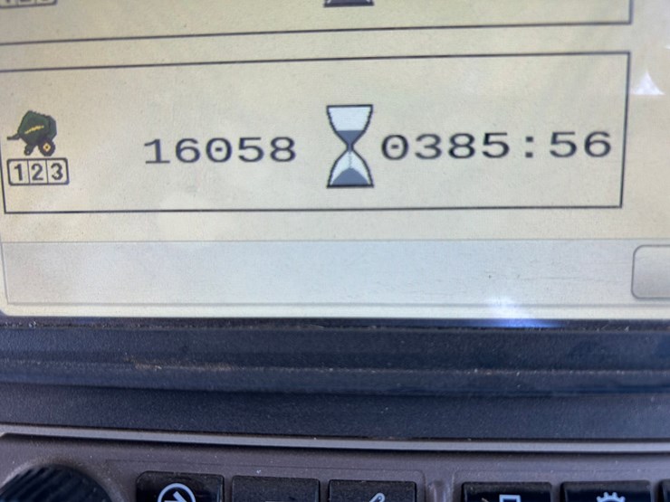 john-deere-560r-image-14
