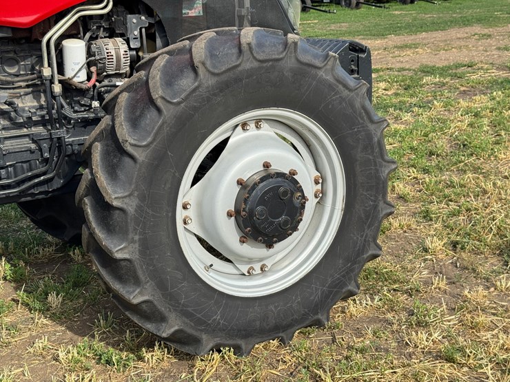 case-ih-maxxum-150-image-12