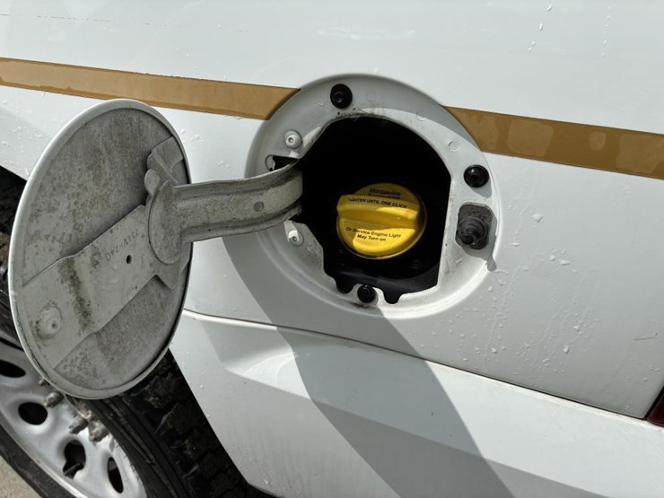 2015-chevrolet-tahoe-image-6