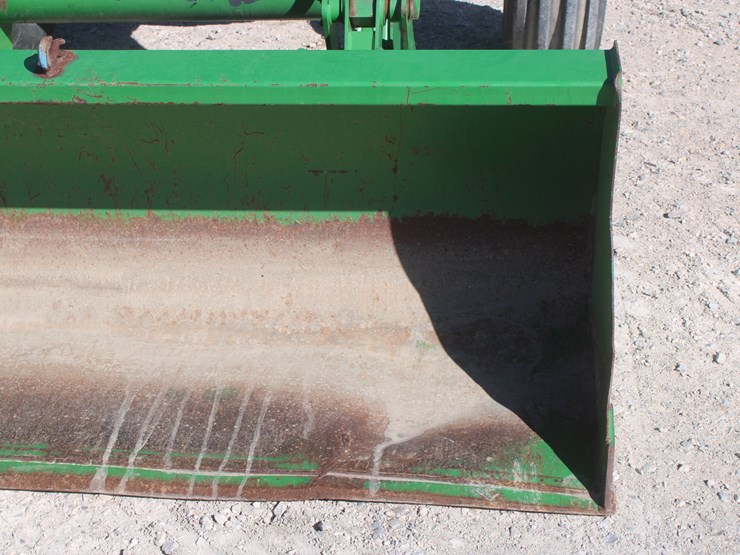 2004-john-deere-7320-image-14
